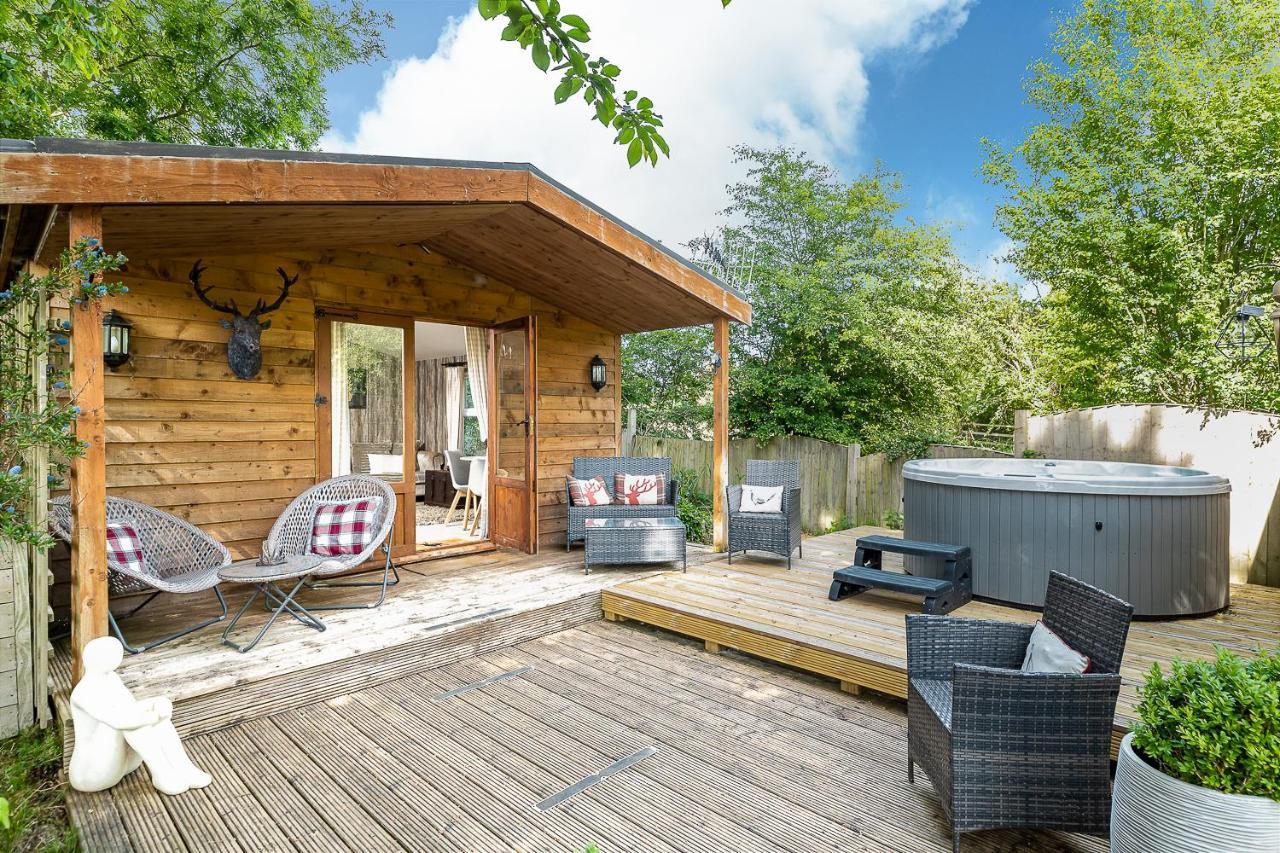 The Log Cabin With Private Hot Tub, Bath Villa Exterior foto