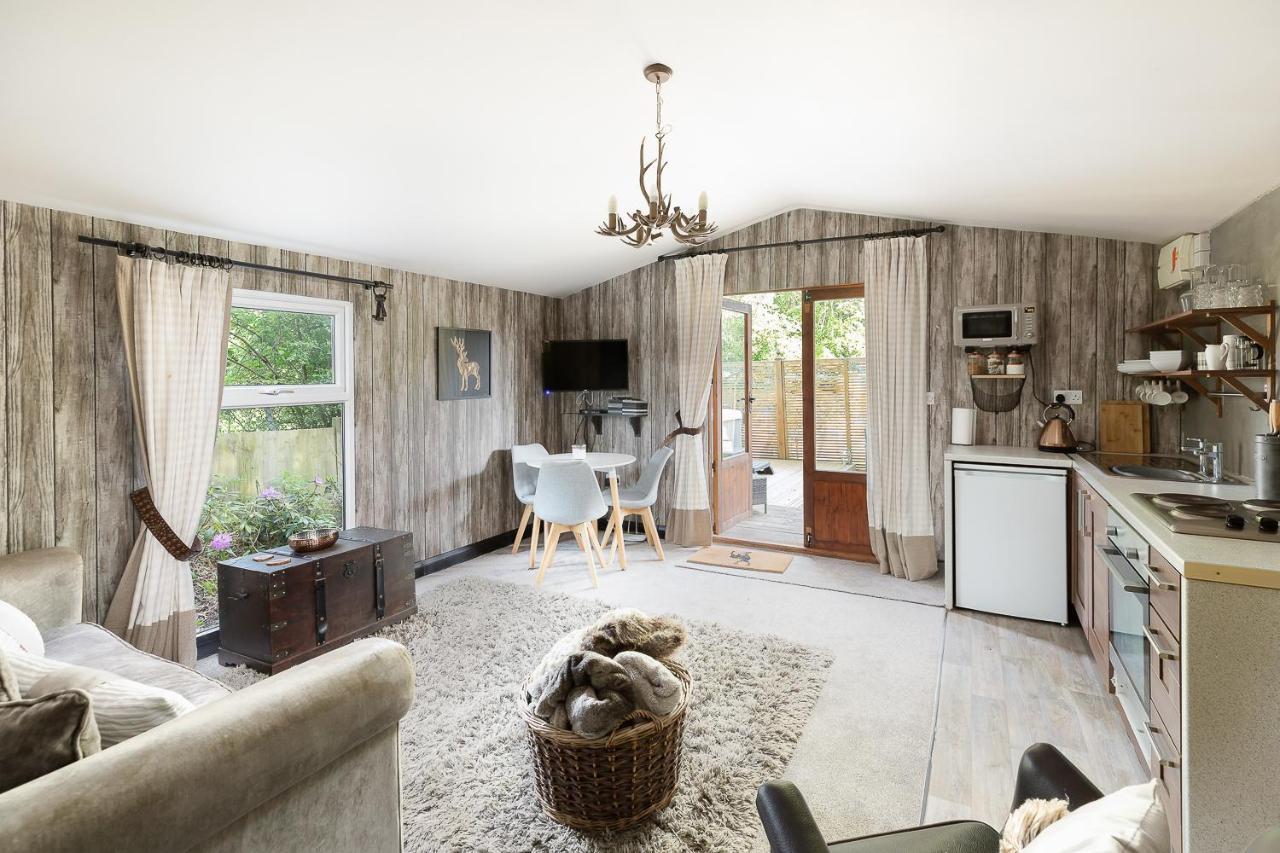 The Log Cabin With Private Hot Tub, Bath Villa Exterior foto
